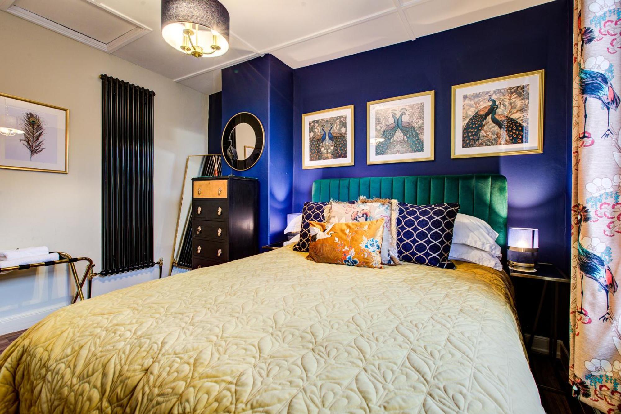 Queens Cottage, Wivenhoe Stylish, Plush, Cosy, Convenient & Quirky, 2X Double Bed Period Cottage Plus Patio - 9 Min Walk Train, 4 Min Walk High Street Pubs, Restaurants, Shops ภายนอก รูปภาพ
