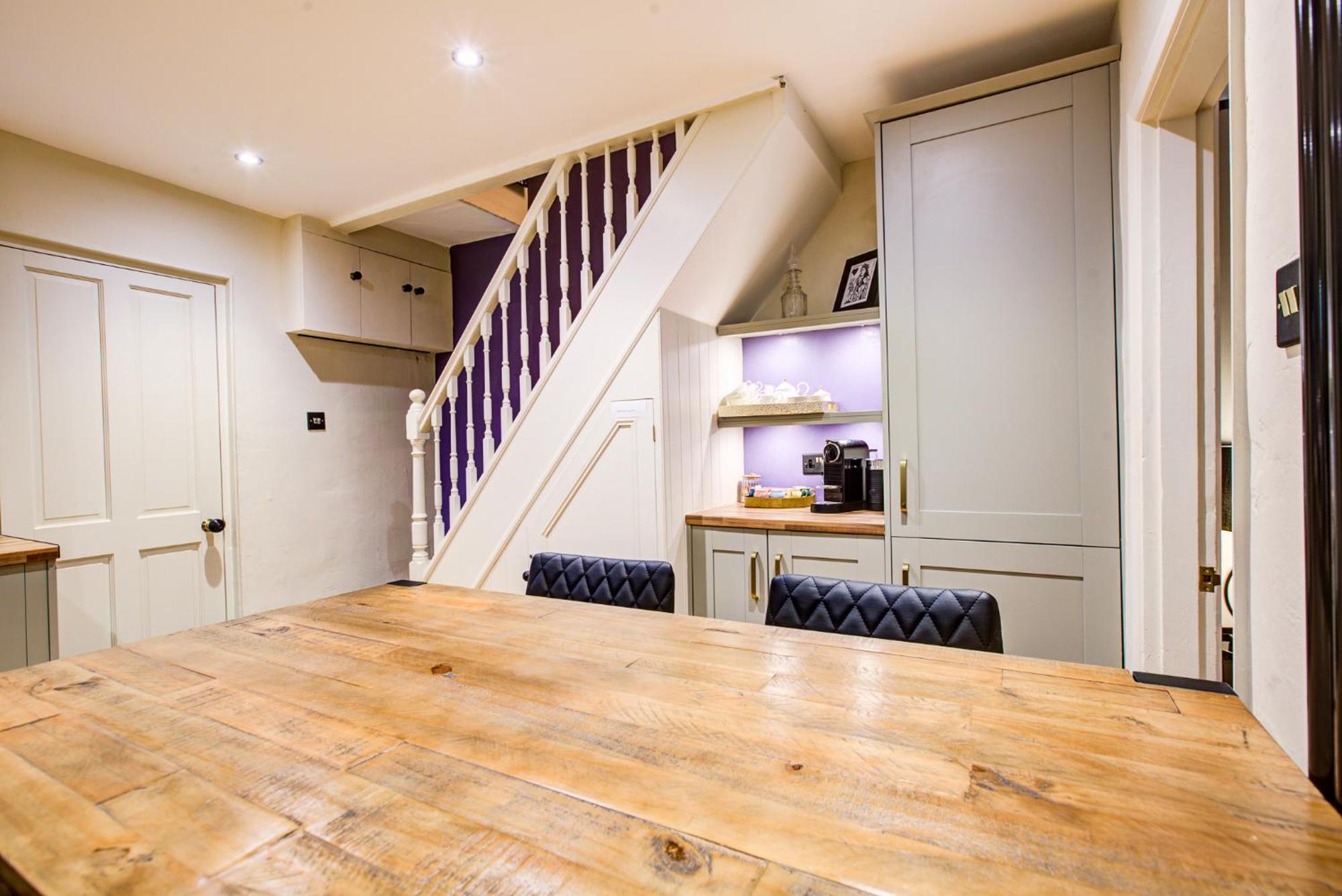 Queens Cottage, Wivenhoe Stylish, Plush, Cosy, Convenient & Quirky, 2X Double Bed Period Cottage Plus Patio - 9 Min Walk Train, 4 Min Walk High Street Pubs, Restaurants, Shops ภายนอก รูปภาพ